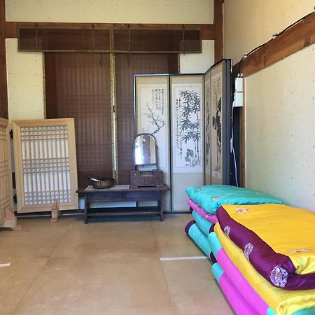 מלון Boseong Korean Traditional House - Chungnokdang חדר תמונה