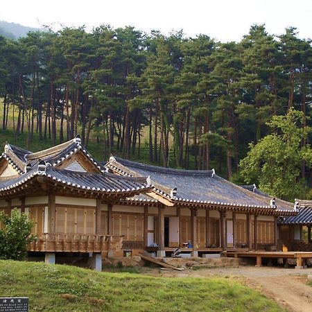 מלון Boseong Korean Traditional House - Chungnokdang מראה חיצוני תמונה