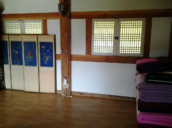 מלון Boseong Korean Traditional House - Chungnokdang חדר תמונה