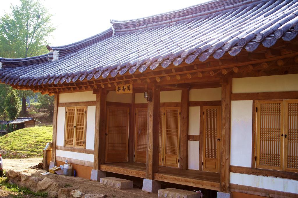 מלון Boseong Korean Traditional House - Chungnokdang חדר תמונה