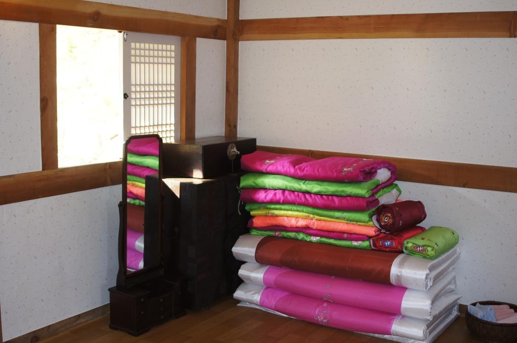 מלון Boseong Korean Traditional House - Chungnokdang מראה חיצוני תמונה